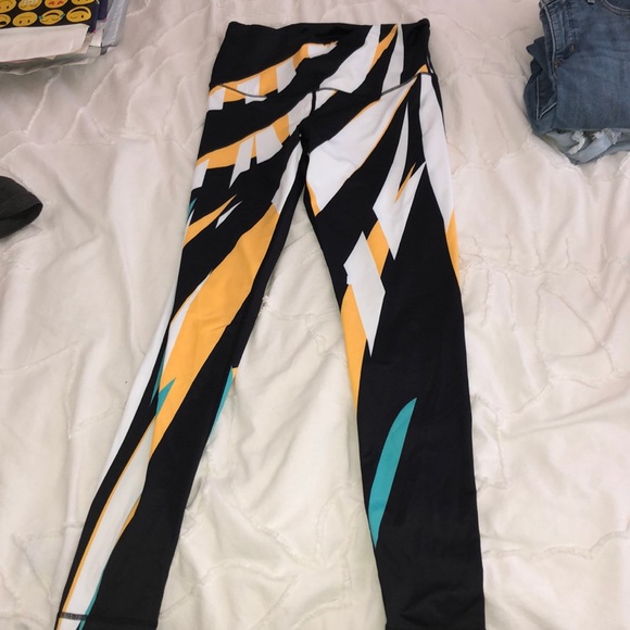 Leggings - Picture 1 of 3